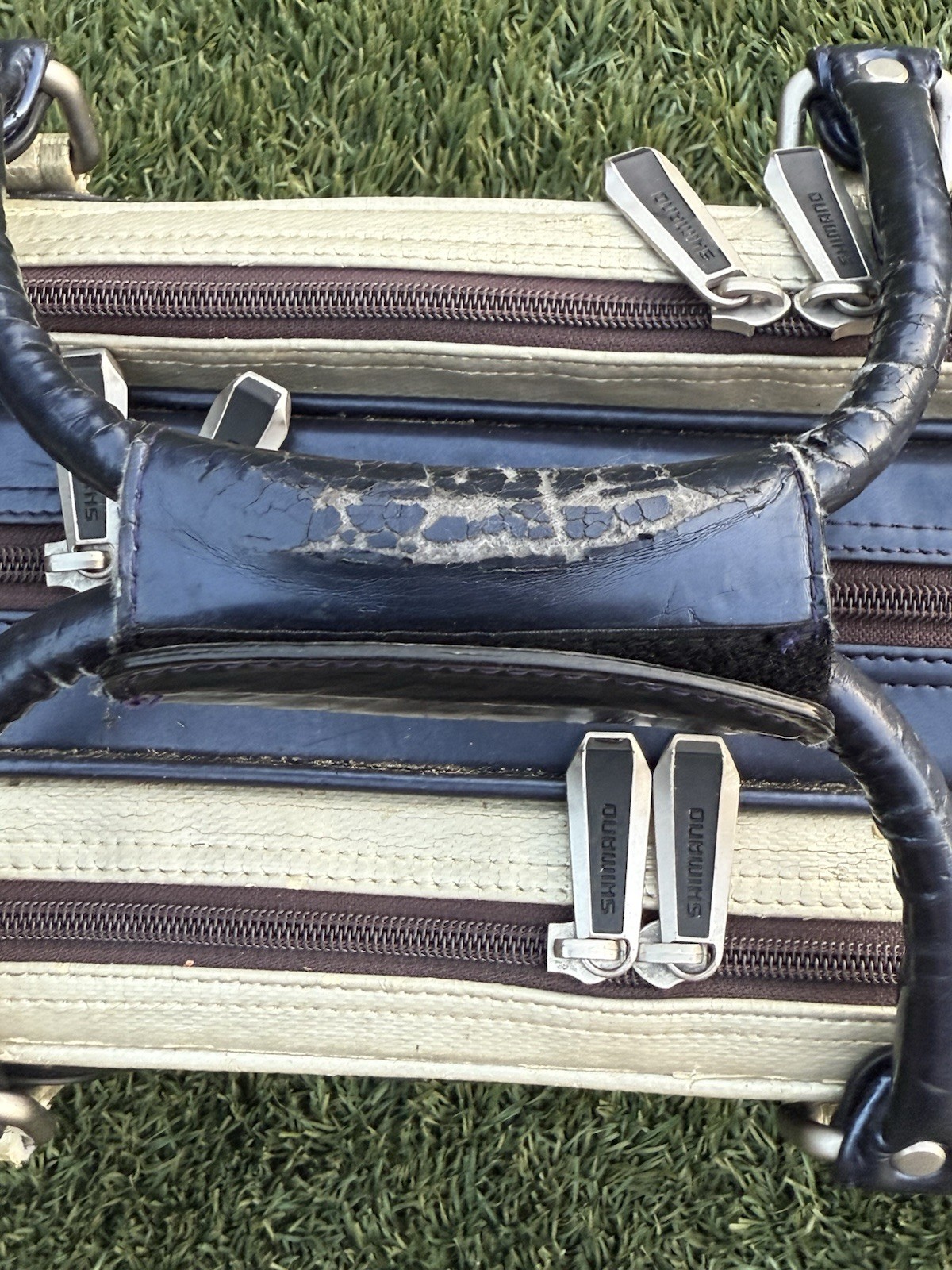 Used Shimano Herabuna Set – Rod Case, Bag, & Umbrella