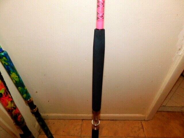 CUSTOM CONVENTIONAL BOAT ROD 7′ PINK PEARL MARBLE 20-40 LB TURBOS NEW