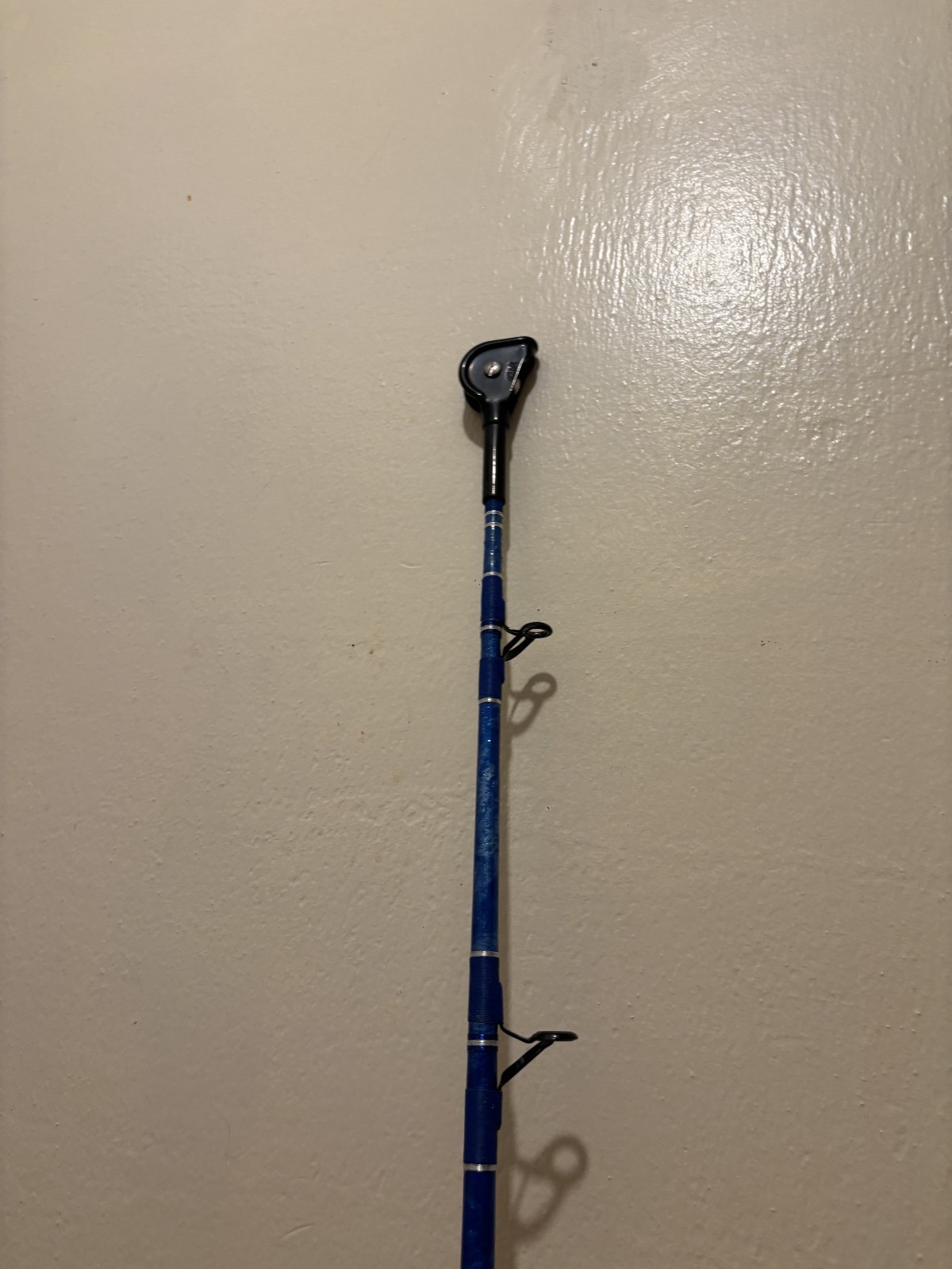 CUSTOM SHARK ROD 8’5″ SEABLUE PEARL MARBLE AFTCO 80-130 LB NEW