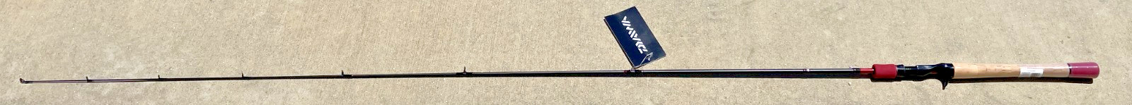 New Daiwa Fuego Casting Rod 6’6″ Medium Heavy 1-Pc Graphite 661MH Bass