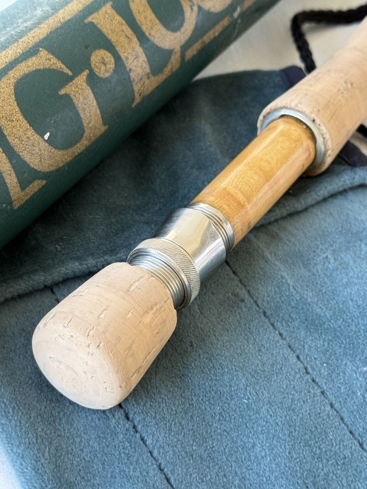 **BEAUTIFUL** 🔥G LOOMIS TRILOGY 8wt 9’ft fly rod!!! 🔥~LEGENDARY~