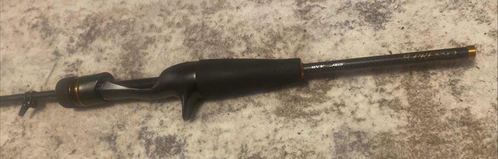 Daiwa Presso Air AGS 61LB – Top section is broke. Parts Only!
