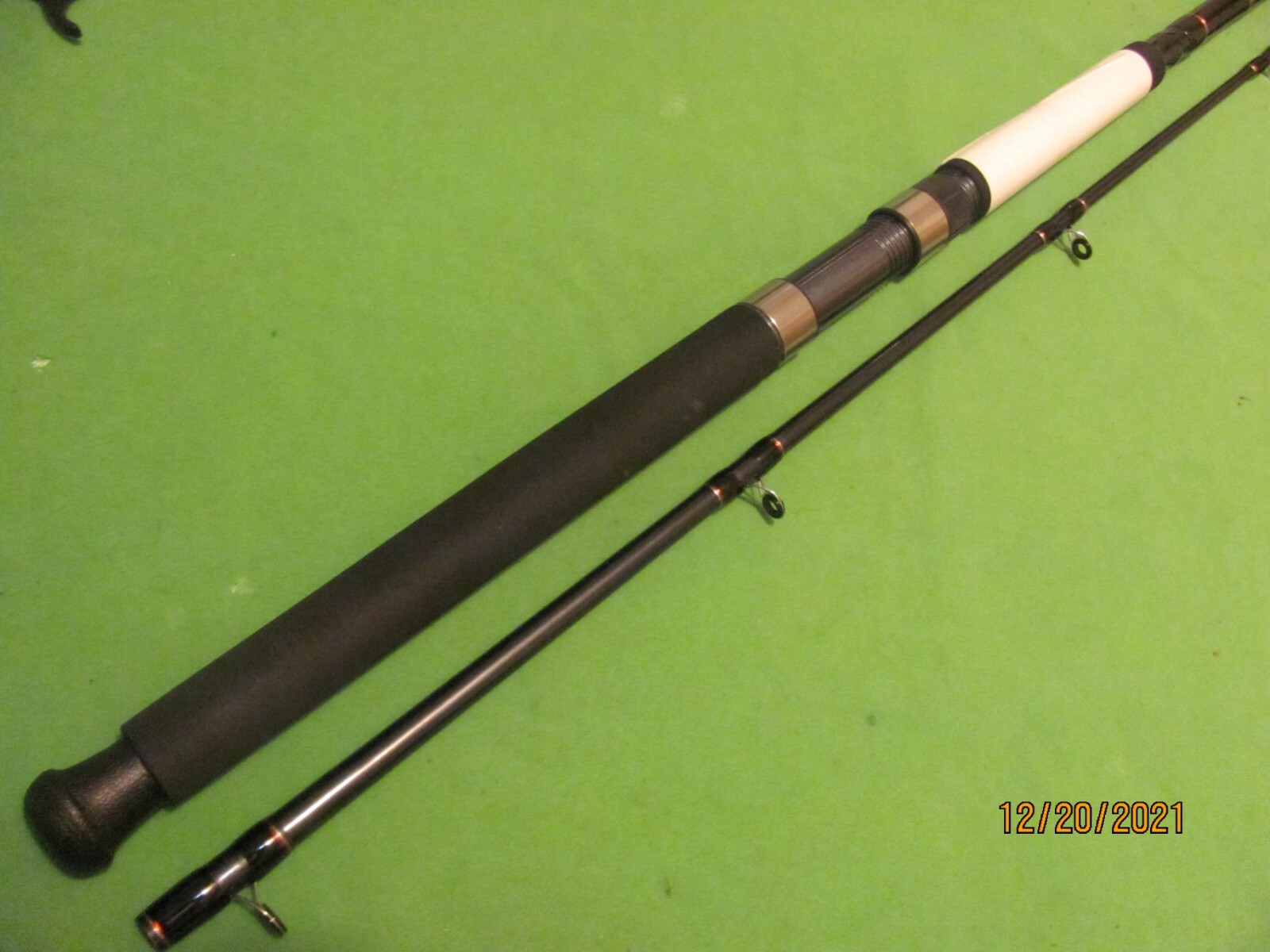 1) Daiwa Wilderness 8′ 6″ Medium Action 2 Piece Downrigger Trolling Rod