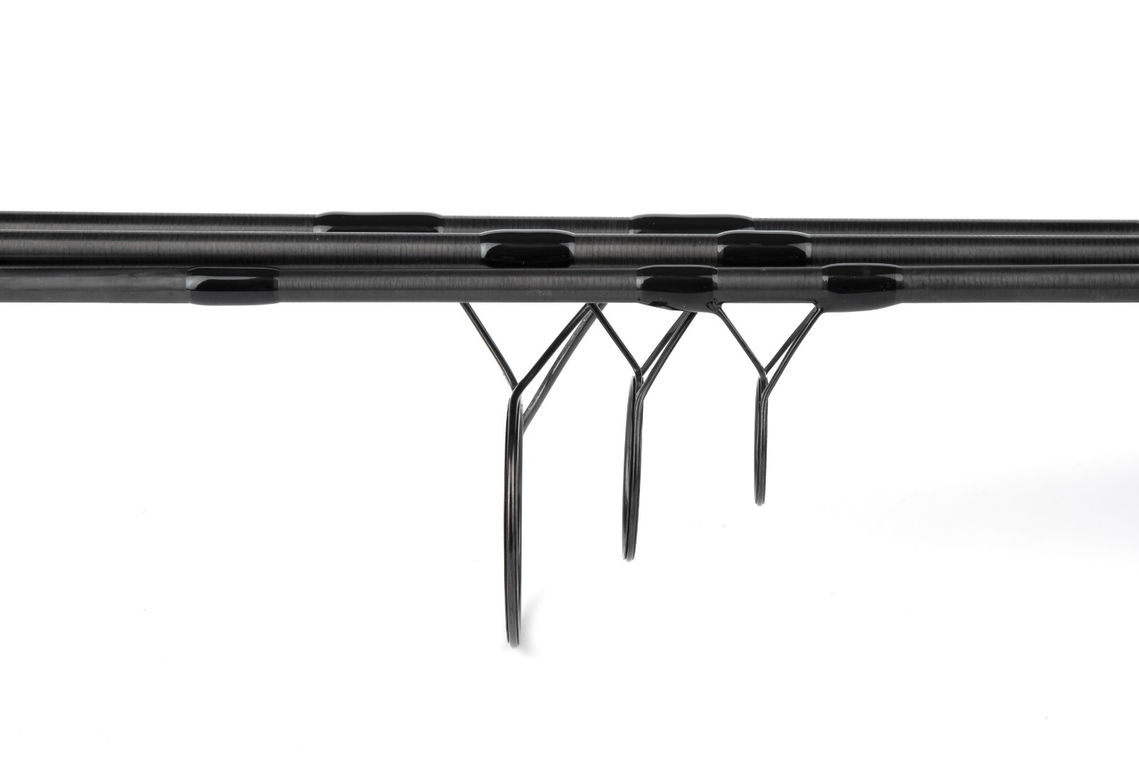 NEW 2025 Sonik Xtractor+ DARK CAMO Carp Rods – All Sizes – (AC0161 – AC0165)
