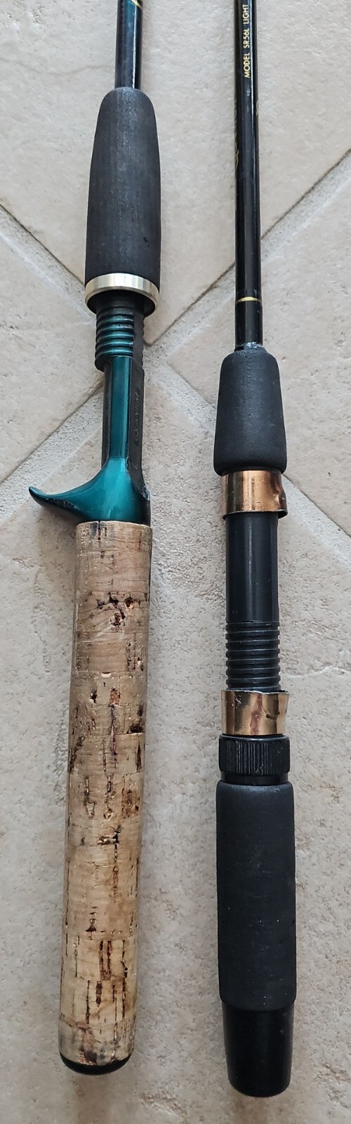 2 RODS QUANTUM XL GRAPHITE MODEL QXLC 60M 6′ MED. ACTION CASTING ROD 1 PC.