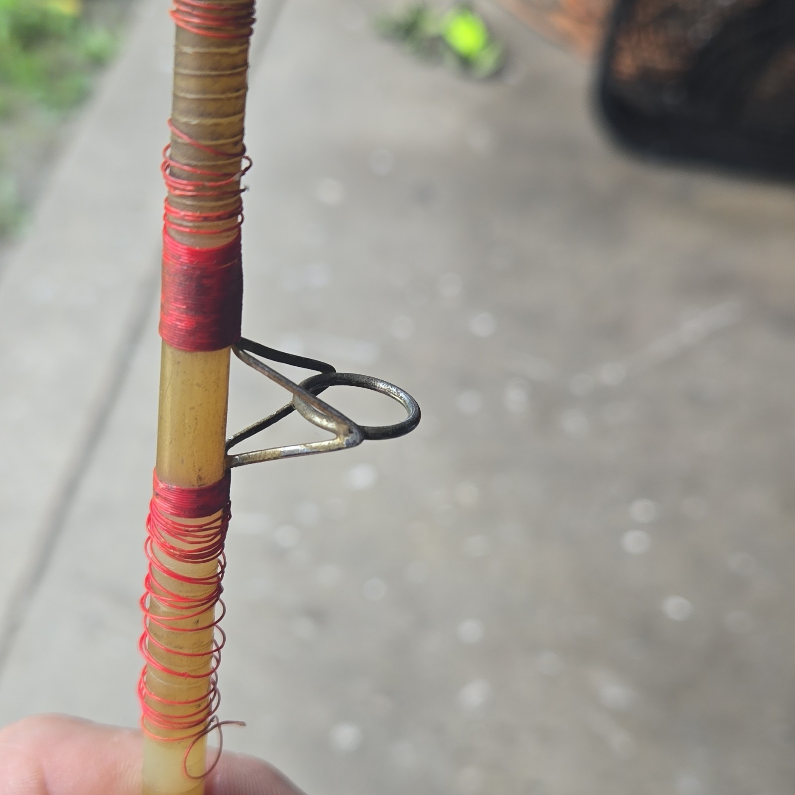 South Bend Master-Grip Vintage Bamboo Casting Rod 6ft Moderate Med 1pc Tan/Red