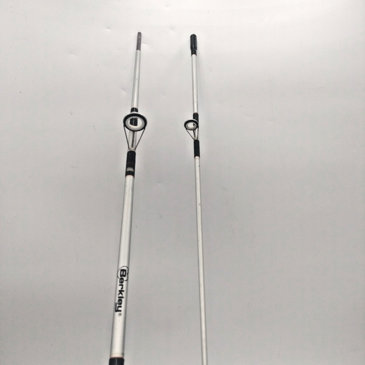Berkley 2 Piece Fishing Rod “AVENGER” Light Action A30 6 1/2′ Lure Wt 1/8-3/8 oz