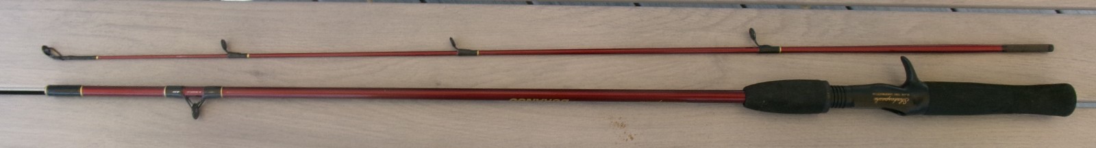 Shakespeare DURANGO Casting Rod, 5’6″ Medium Fishing Rod, 2 Piece