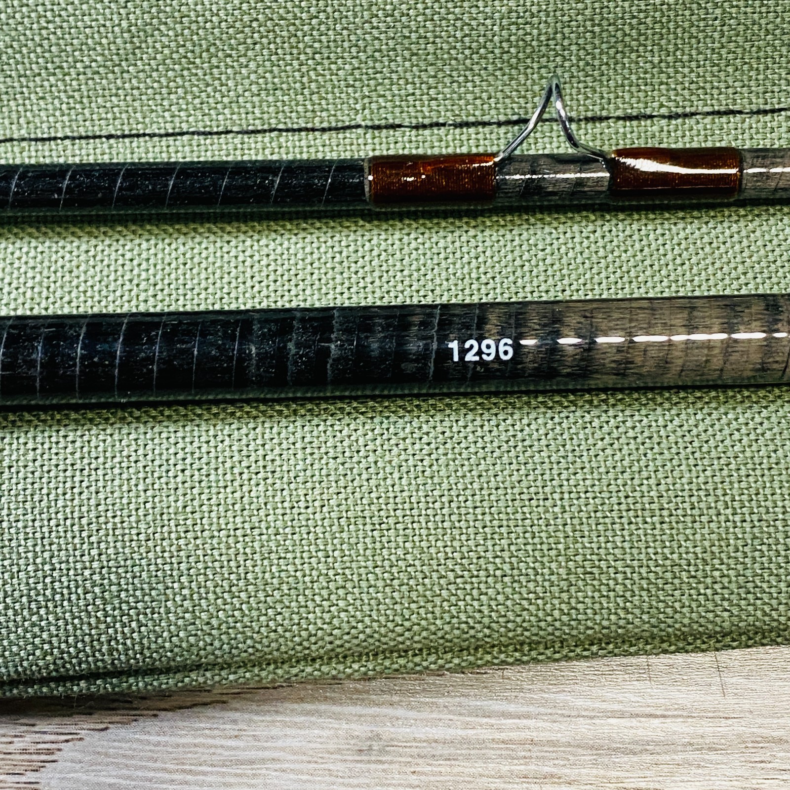 Orvis Superfine Seven Eleven 7’11” 4wt Fly rod w/Tube Socks (334