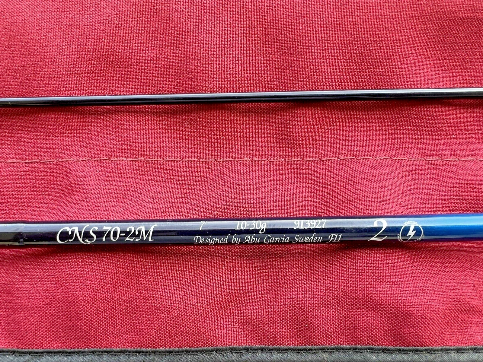 ABU Garcia Conolon 7’ 10-30g Two-Piece Graphite Rod With Carrying Bag Mint Cond.