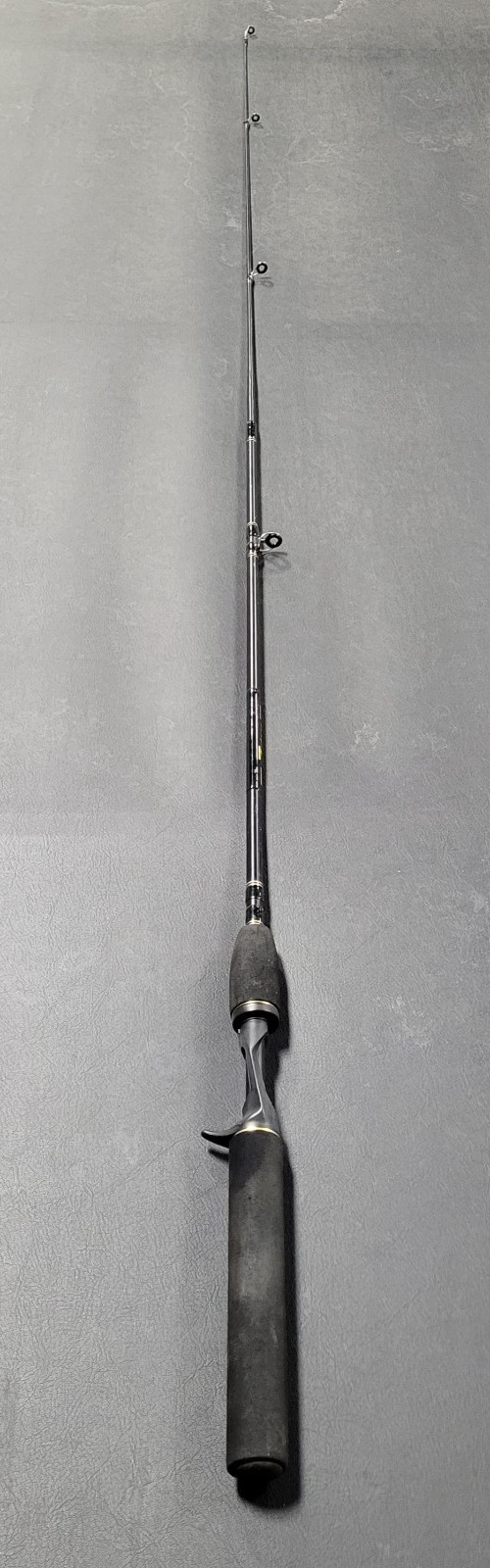 Zebco Z-Glass 562M Bait Cast Rod, 2pc 5’6″ Med, 4 Guides, Excellent Condition