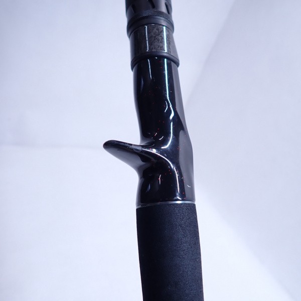 megabass Destroyer Black Jungle F5-71XBJ Cond/C