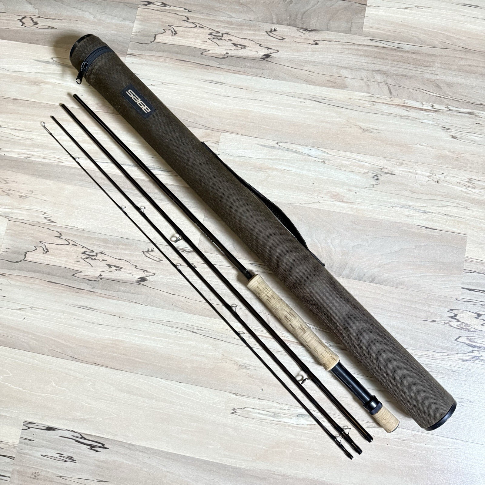 Sage Graphite II DS2 790-4 #7 Fly Fishing Rod 9’ W/Case & Warranty Card