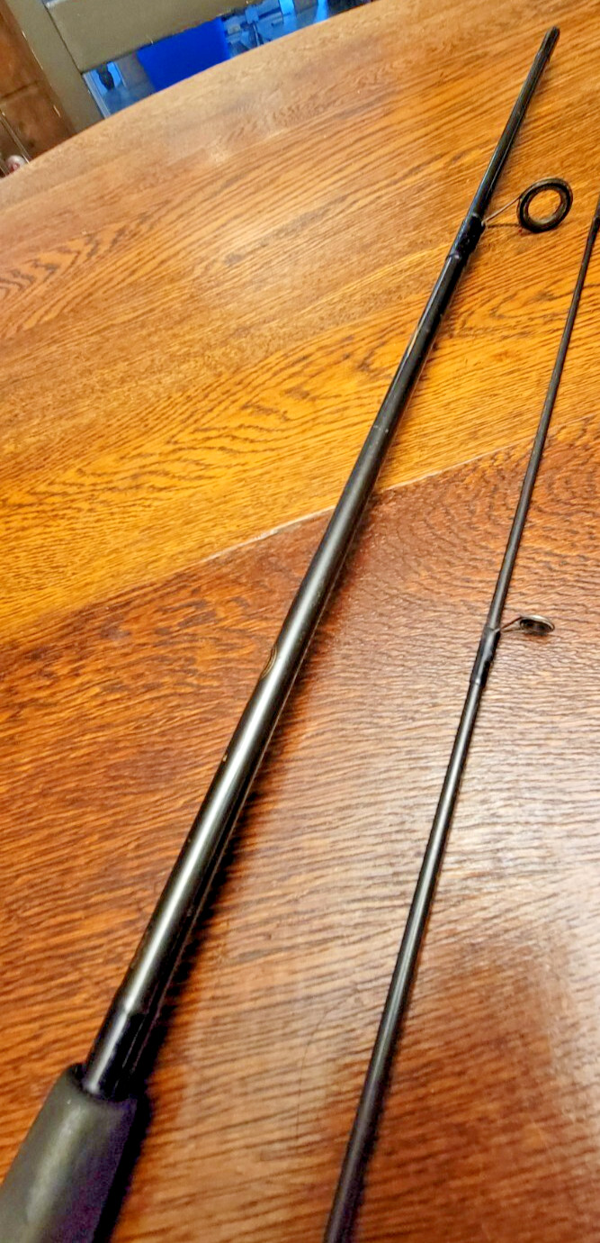 Shimano FX-2602A Spinning Fishing Rod 2-Piece 5’ 11″