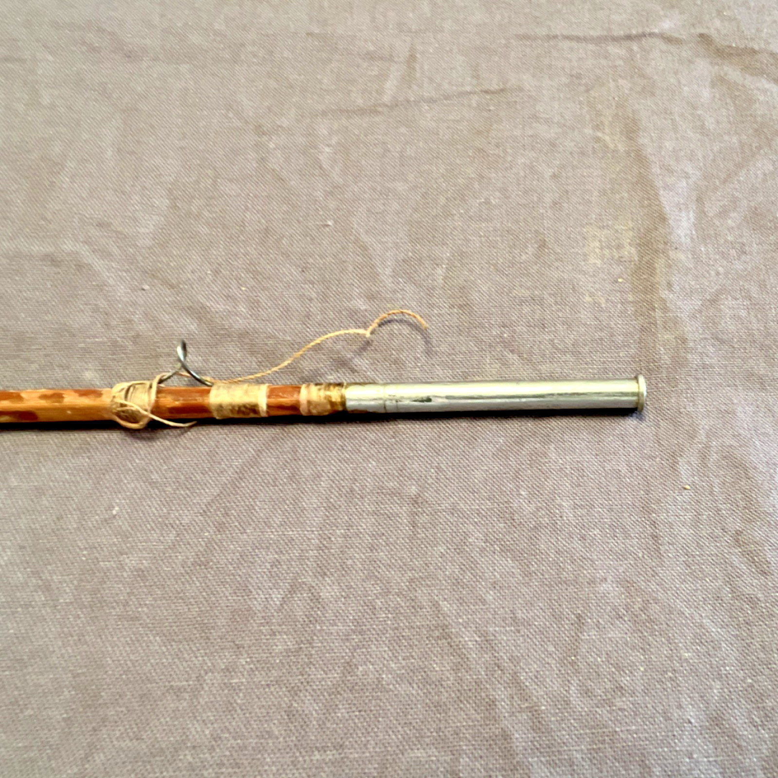 Quality Tackle Bamboo Fly Fishing Rod 9ft 3pc Cork Handle Metal Ferrules Brown