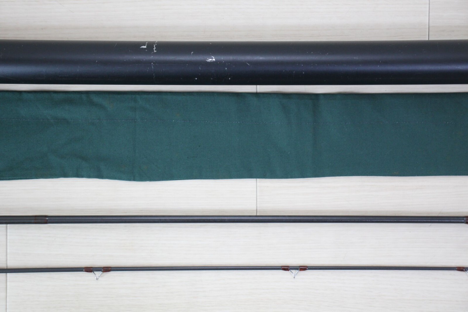 Scott G854/2 Fly Rod 8’6″ 4wt 2pc Graphite W/Tube Sock M57