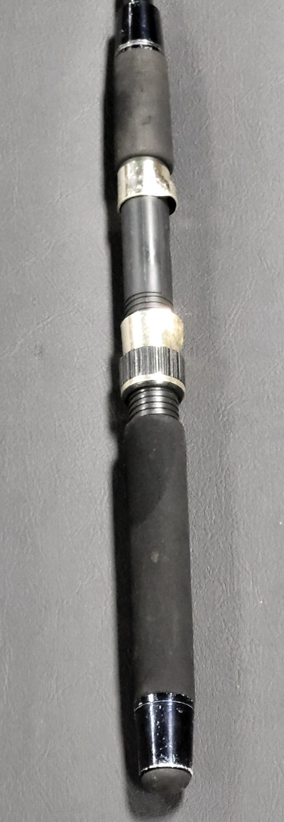 South Bend Black Beauty 6’6″ Walleye Medium Action #3345 Spinning Rod, VG Cond
