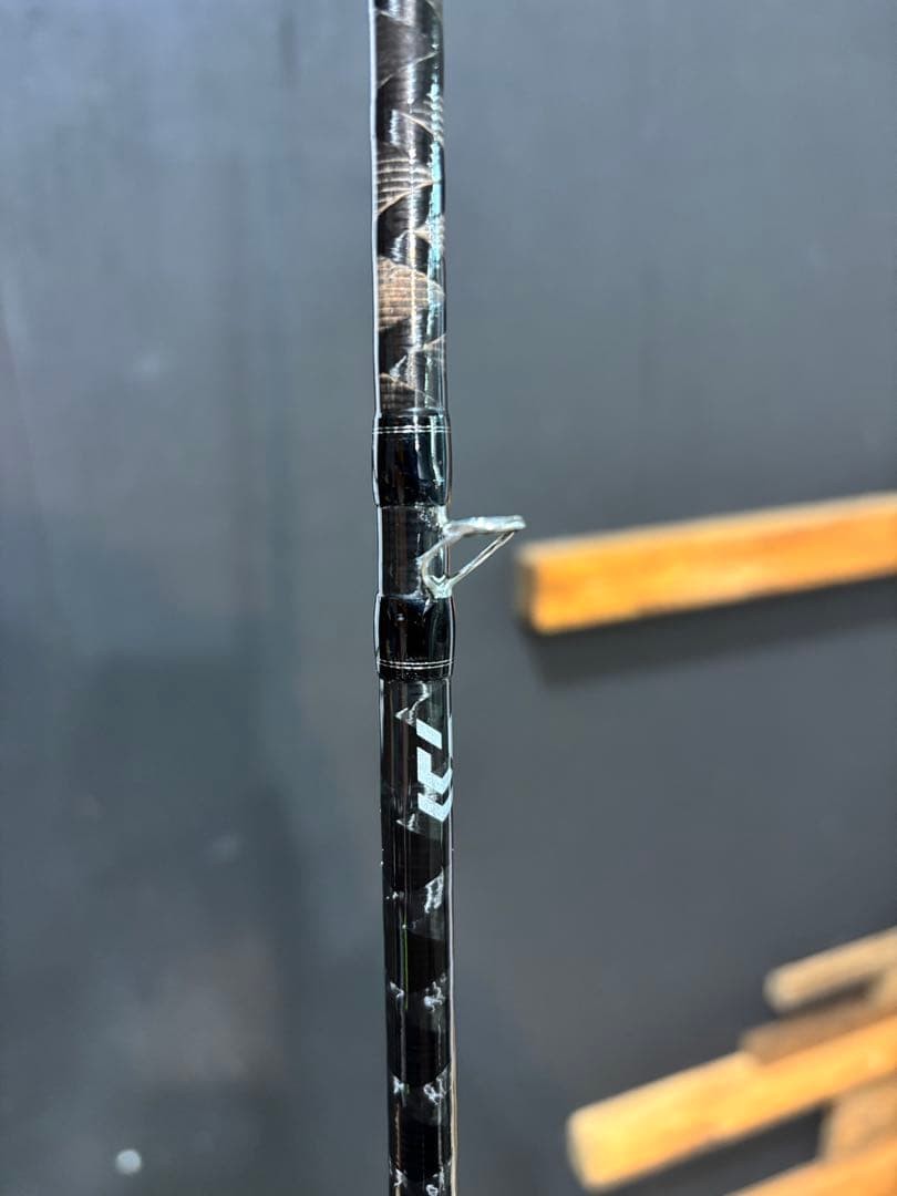 Daiwa AIR Edge 66MB-E Baitcasting Rod 6’6″ 2-Piece 5-18g Used