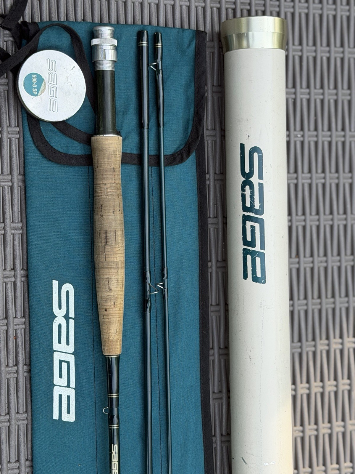 Vintage classic Sage Graphite IV 590-3 SP fly rod