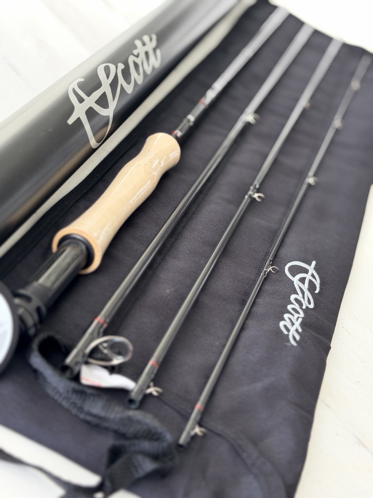 **BEAUTIFUL**🔥SCOTT CENTRIC 5wt. 9’ft~4pc Fly Rod🔥~LEGENDARY~🔥