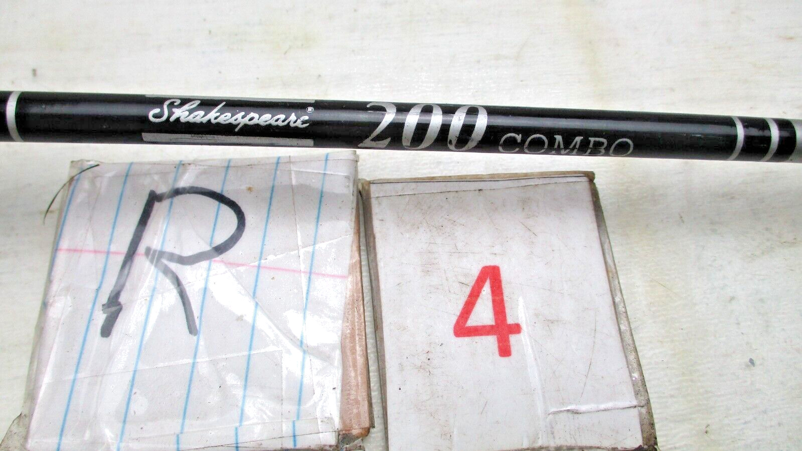Antique, Vintage 2PC Shakespeare 200 5′ 6″ Fishing Rod