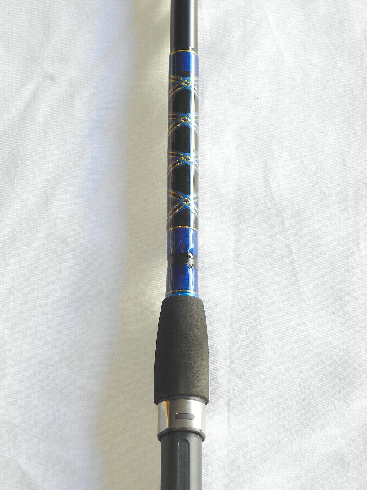 Graphite Spinning Surf Rod 9′ 2PC Split Handle