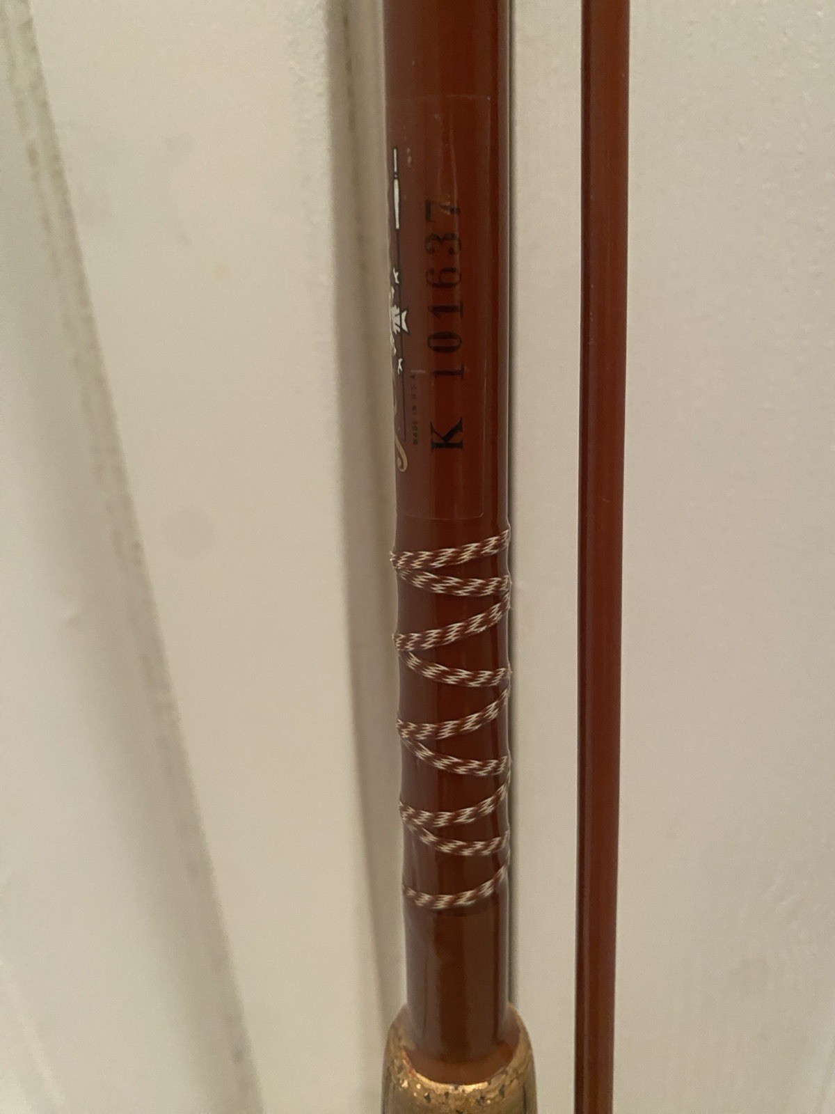 VINTAGE FENWICK FERALITE FS79 7’9″ TWO PC SPINNNG ROD W/ FENWICK ROD SOCK & TUBE