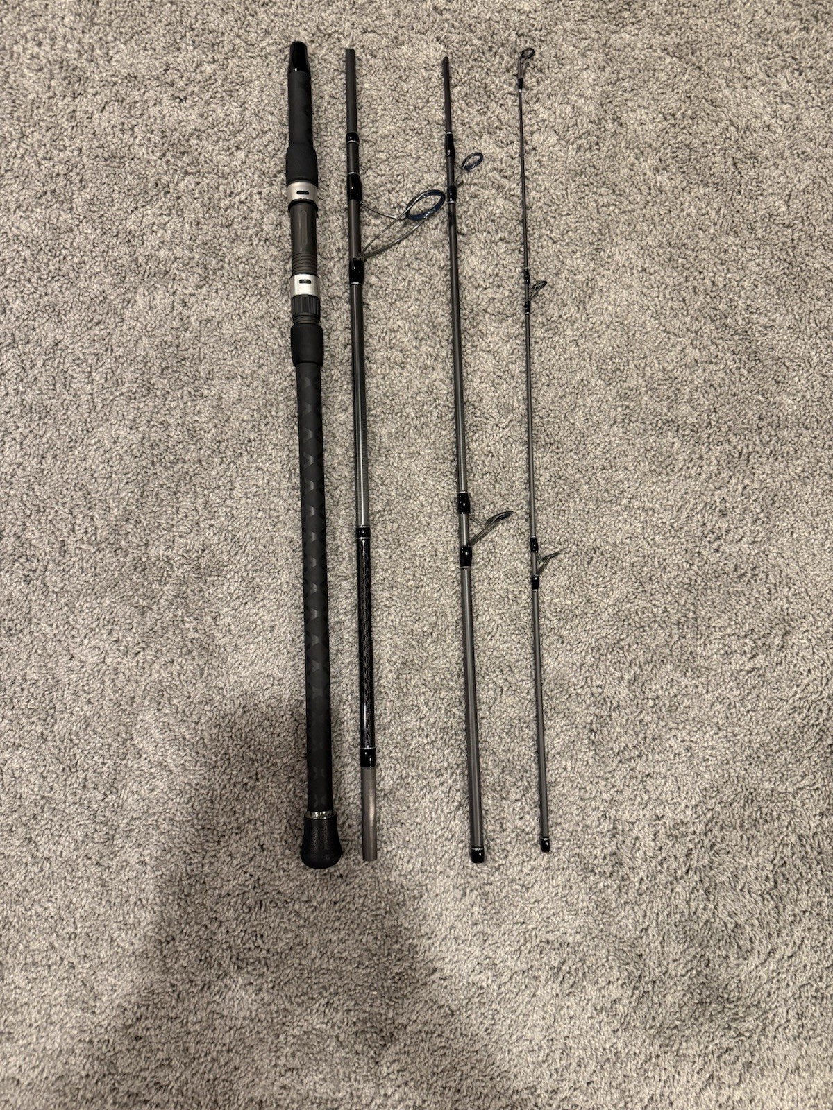 OKUMA Voyager Signature Surf Travel Rod 9′ 4-Pc with Hard Tube Case VSS-S-904M