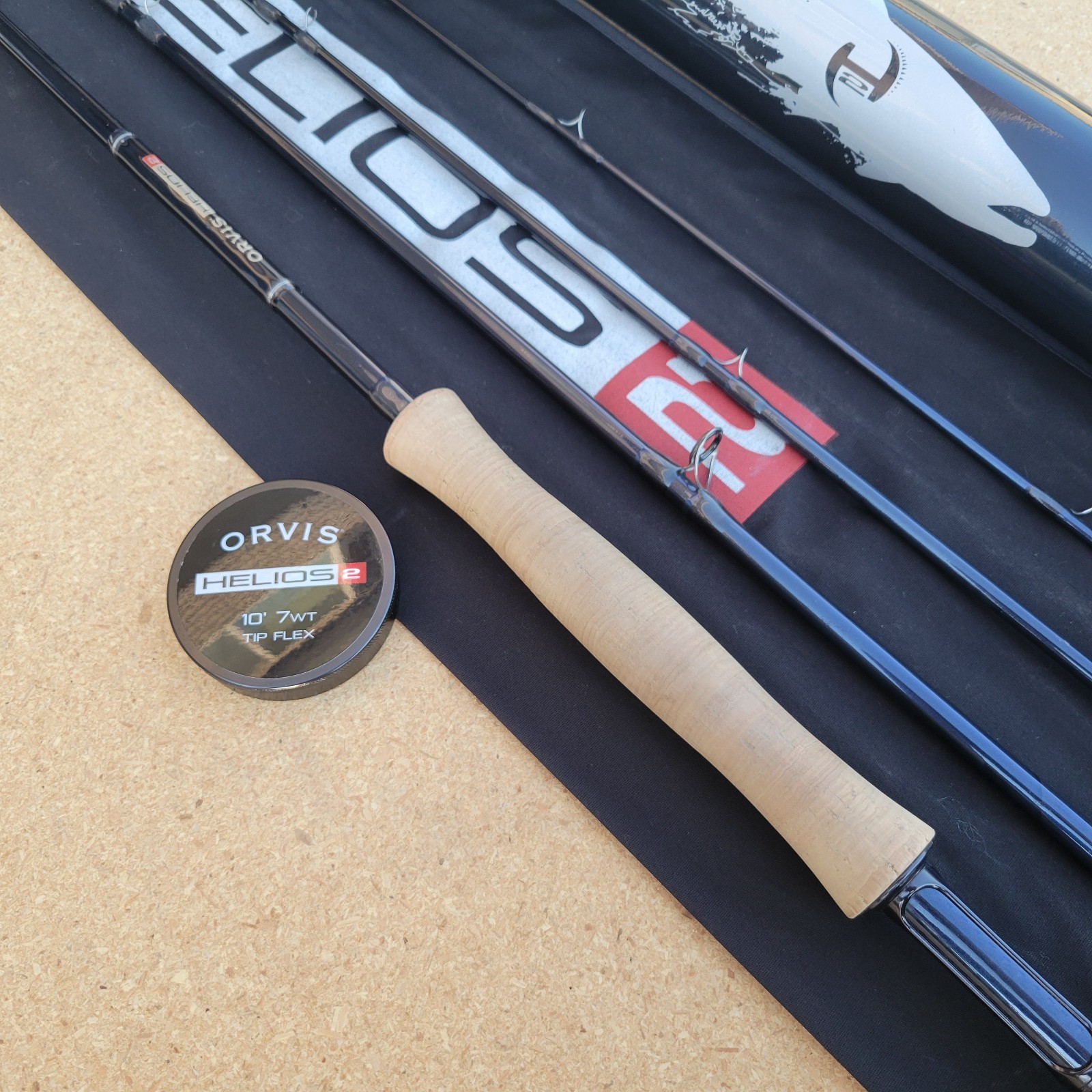 Orvis Helios 2 (H2) 10′ 7wt Tip Flex Steelhead and Salmon Fly Fishing Rod w Tube