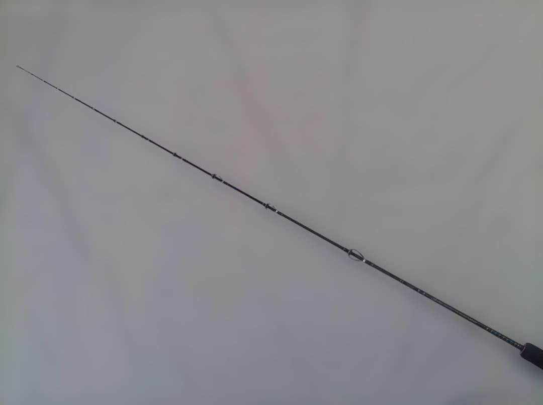 Daiwa Saltist Bay Jigging Rod ST-BJ 6’2″ 50-120g PE 0.6-1.2 Used