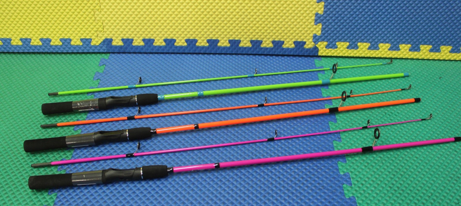 Hot Stick 6′ 0″ Medium Light 2-Pce Spinning Rod HOTS602ML CHOOSE YOUR HOT COLOR!