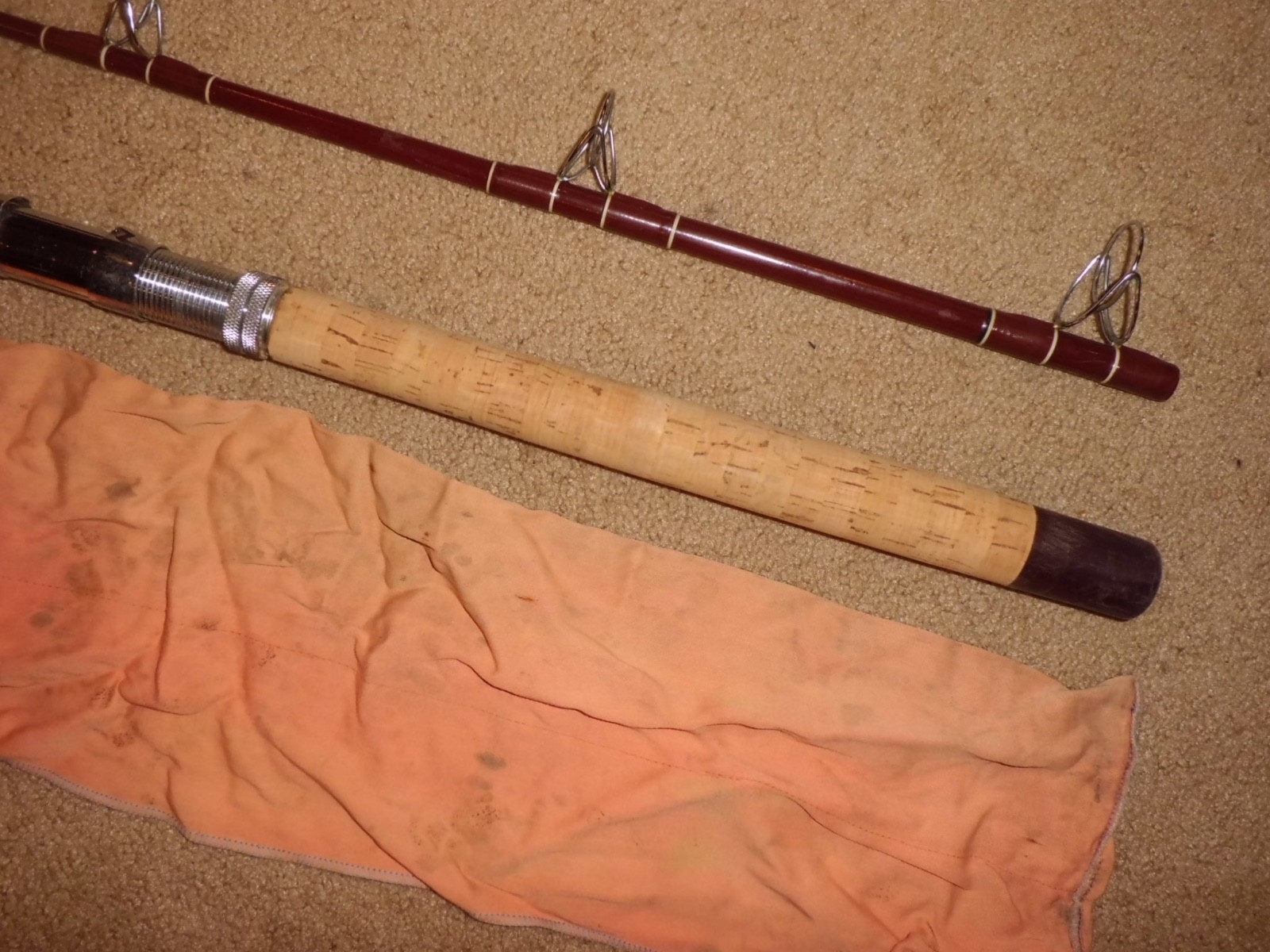 Vintage FENWICK Feralite PLB90 Surf Spinning 9′ Rod- 10-25 lb test- #K147849