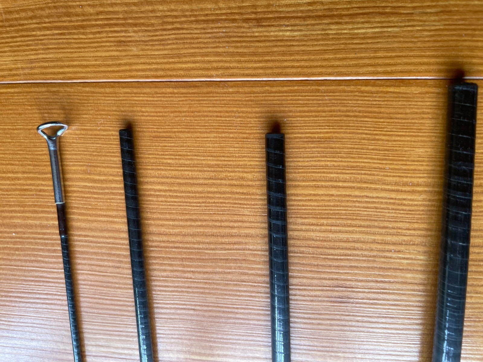 Orvis TightLoop #4 wt Line 8’0″ 4P 2-3/4oz Tube Used Fly Fishing Rod Carbon