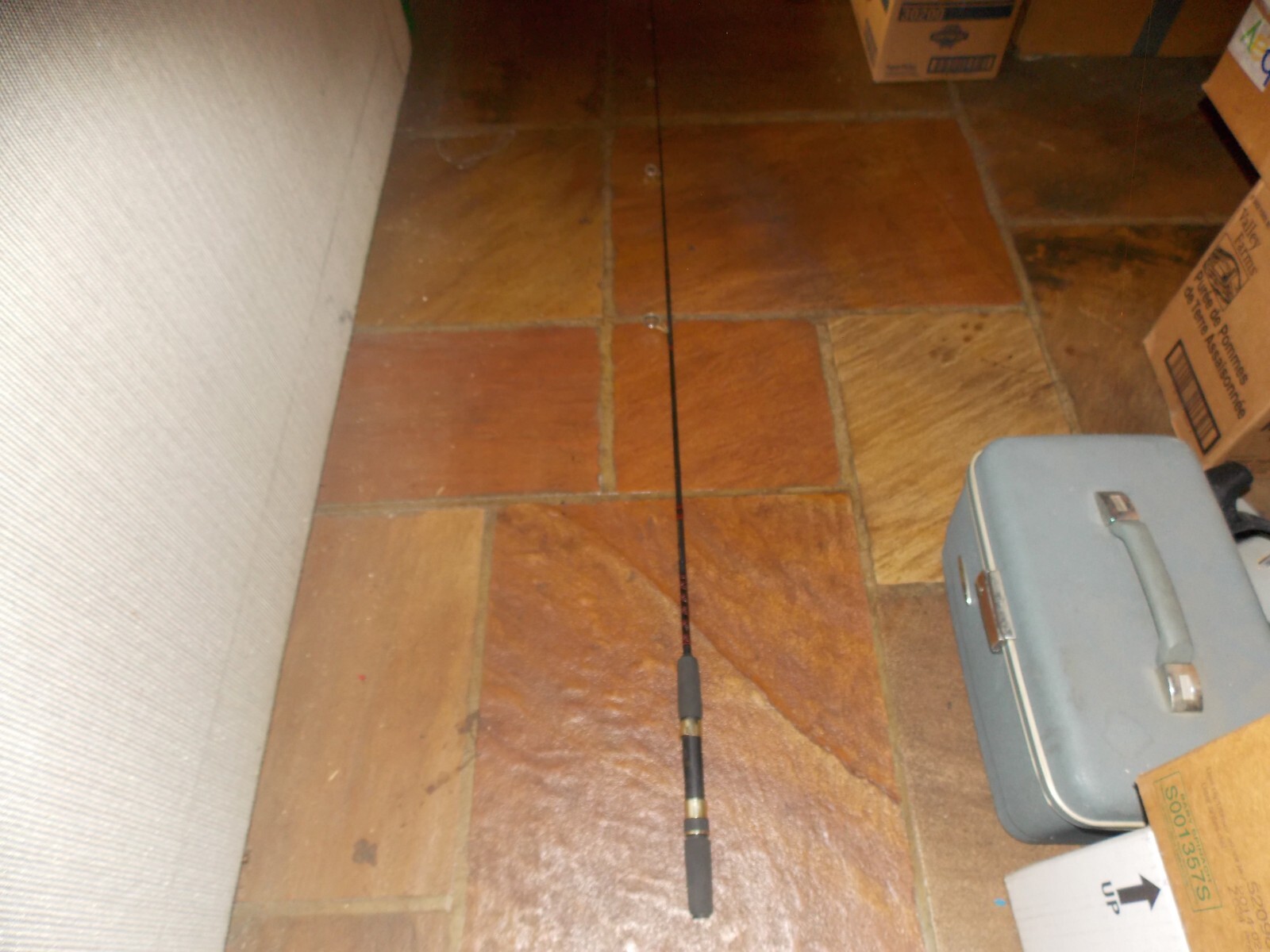 (HTF) Daiwa APOLLO 1610 Ultra Light Spinning Rod 5-1/2′ (2Pc) 1/16-1/4oz 9/25