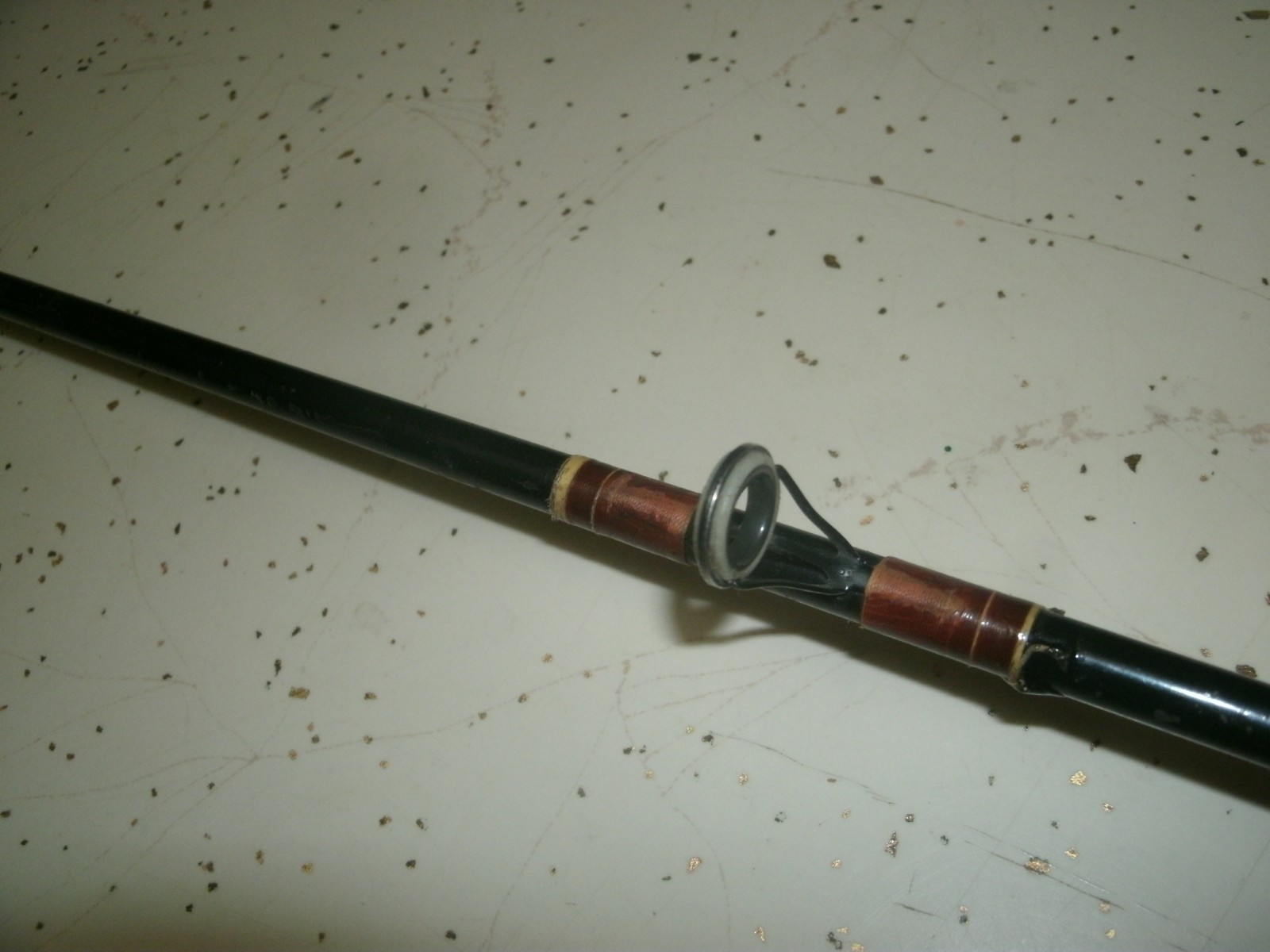 SHIMANO CASTING ROD KCOI552-MADE WITH /GRAPHITE-5’6″ EX USED COND.