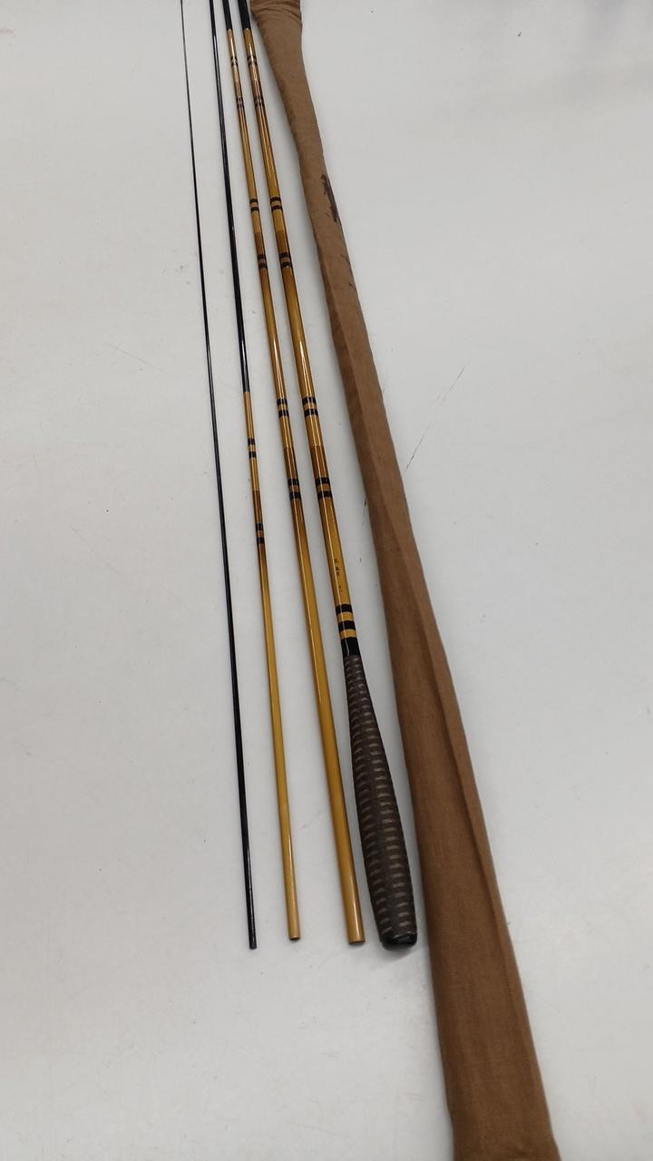 Daiwa Trillion Kagetsu Carp Fishing Rod 11ft, 4 Sections, Bag Included