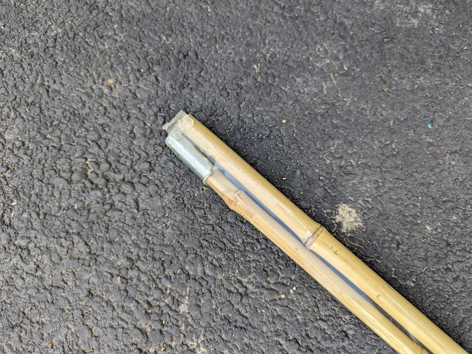 8′ 6″ Jointed Bamboo Pole 2 Piece Hook Weight & Bobber Natural Color New