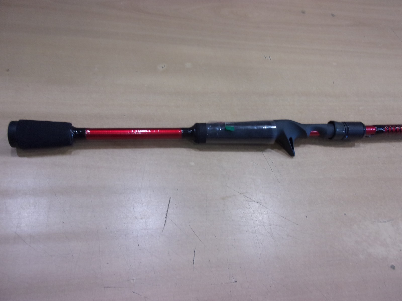 SHAKESPEARE UGLY STIK CARBON 7 foot Medium Heavy casting rod