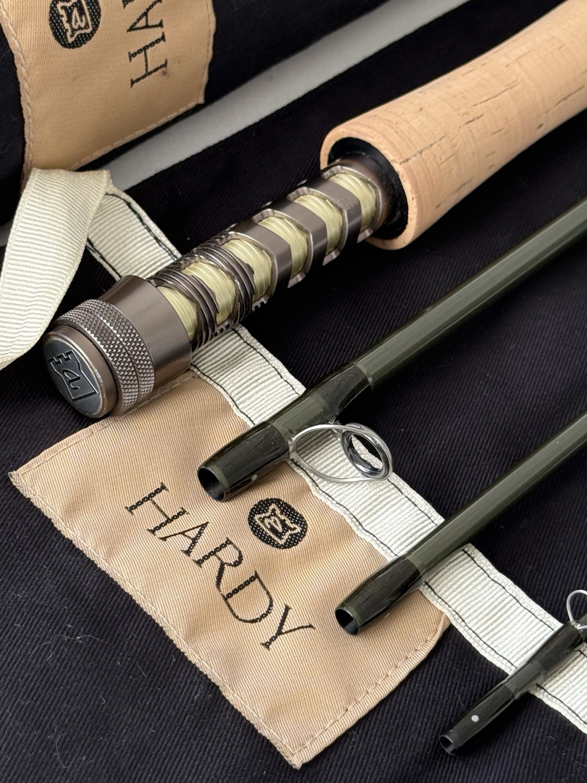 **BEAUTIFUL** 🔥HARDY ZENITH 5wt 10’ft~4pc Fly Rod!! 🔥~LEGENDARY~🔥