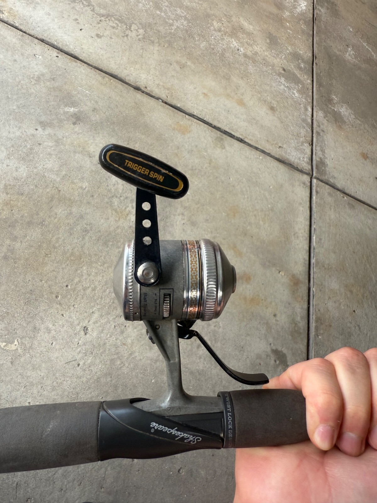 Shakespeare Synergy Rod & Reel Cast Spinning Fishing Reel Pole