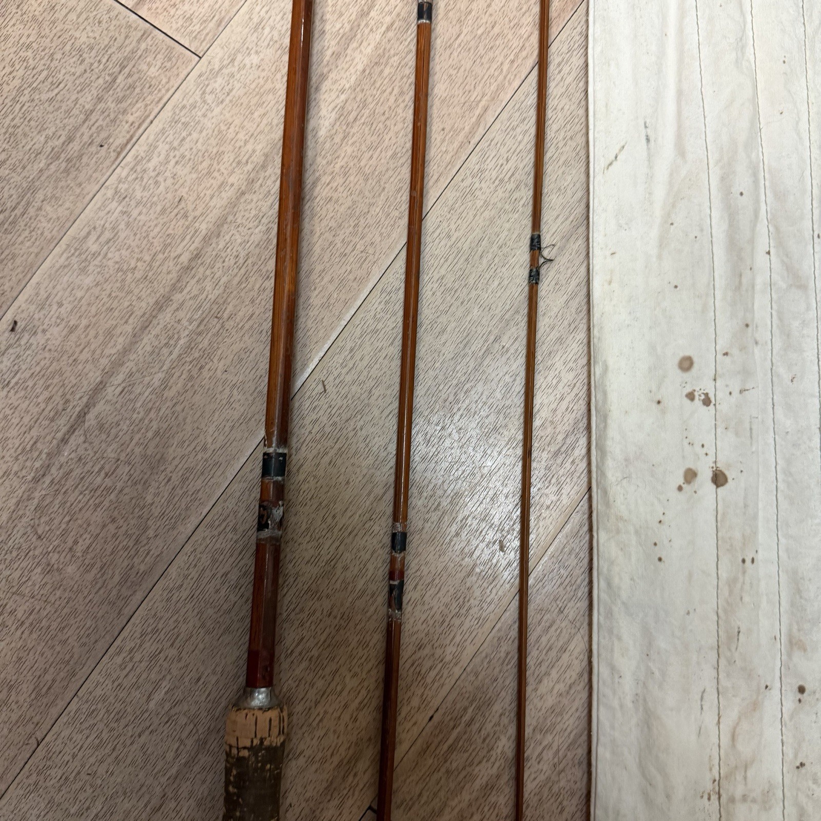 Vintage Bamboo Fly Rod W/ Sock & Canvas Bag Trout Rod Montague? South Bend?
