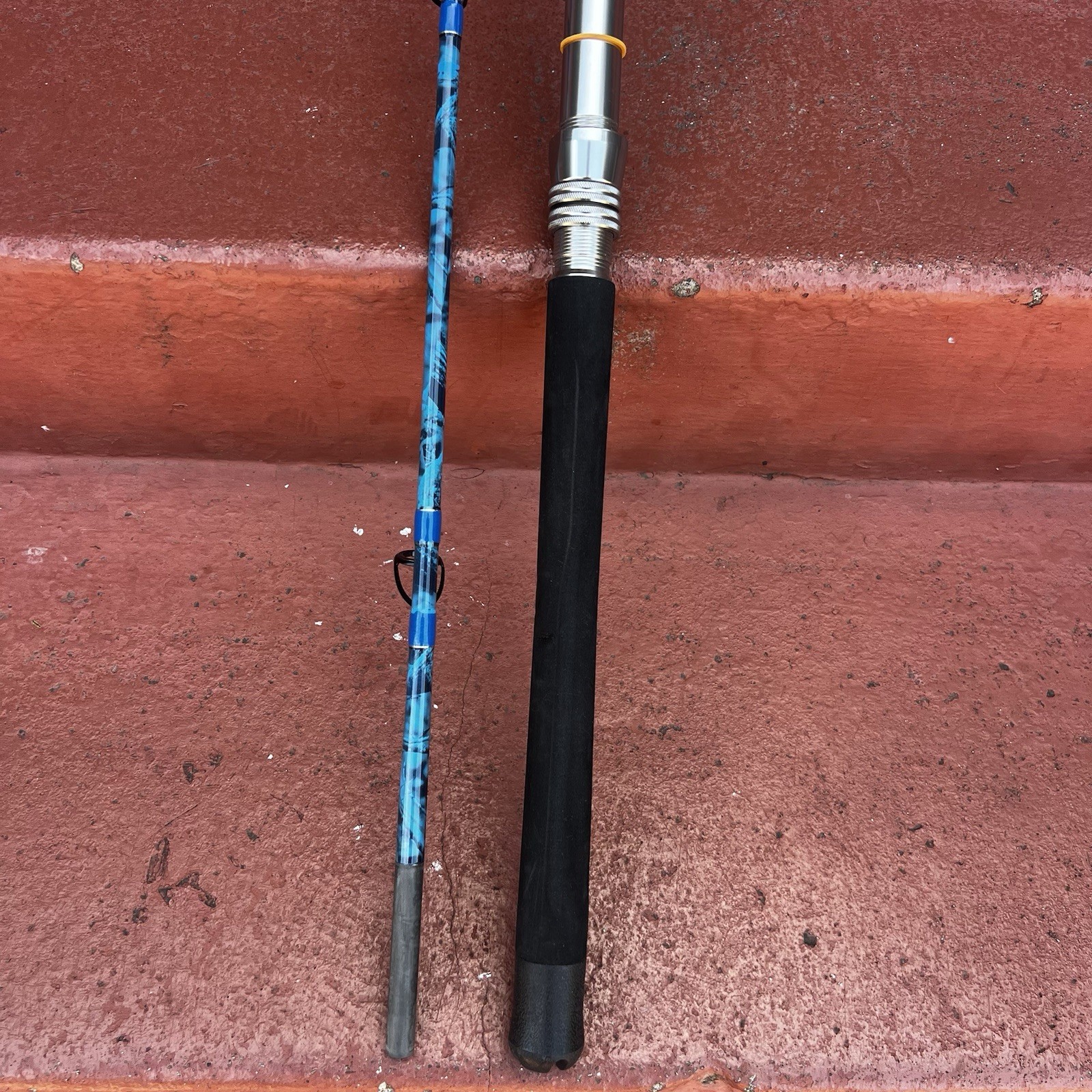 Fiblink PESCADOR 9’ MH Surf Fishing Rod 2 Pc PES902MH New Other w/ Tag 15-30lb