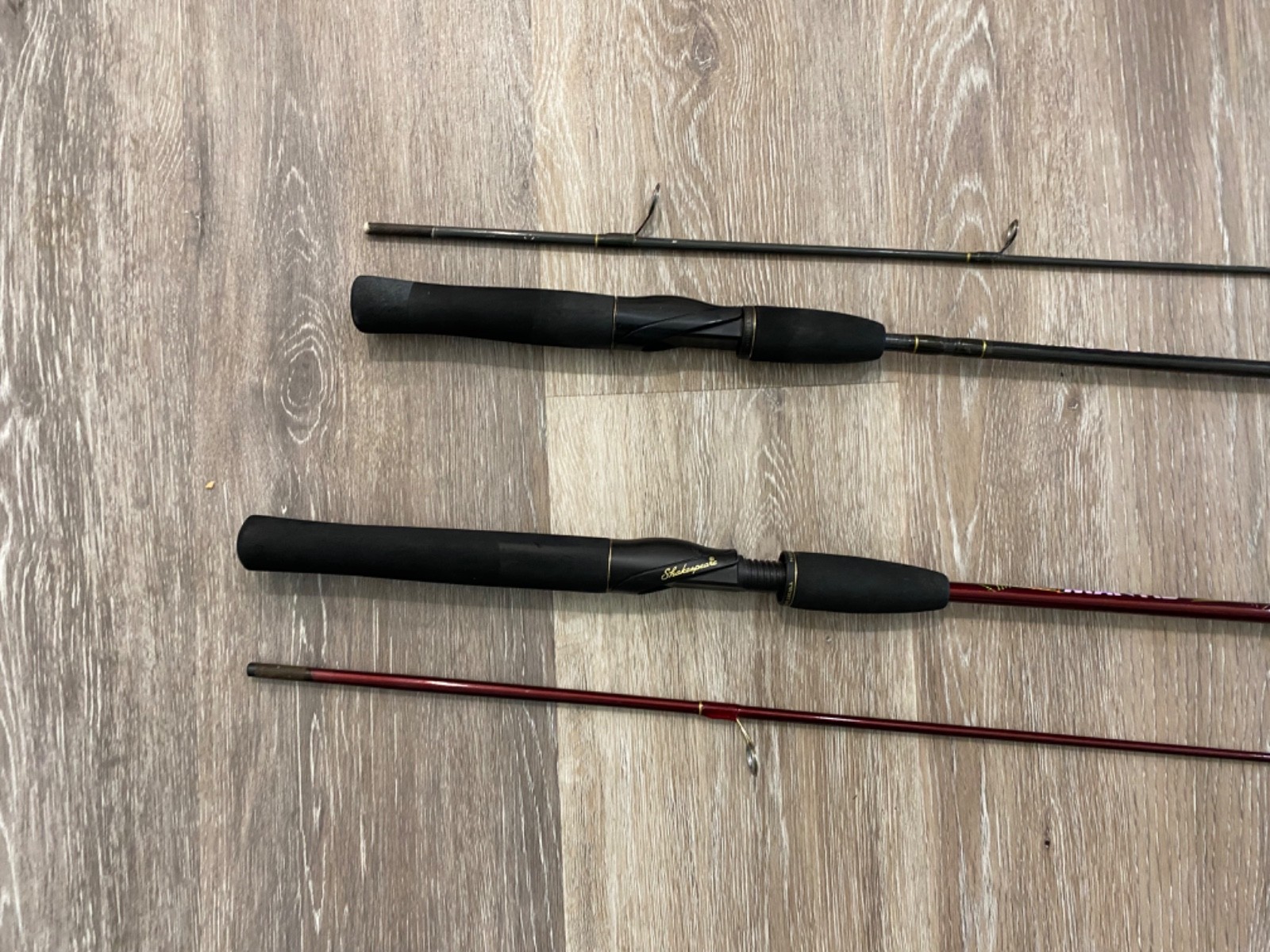 Lot Of 2 Shakespeare Spinning Rods Cirrus CGS 50 2UL 5′ & Mantis WMSP602M 6′