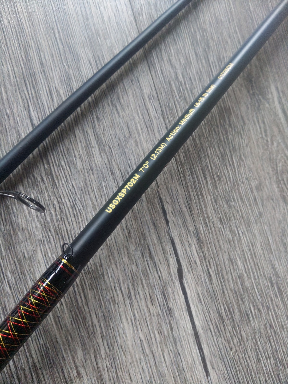 Shakespeare Ugly Stik GX2 7′ Medium 2 Piece Spinning Rod. Salesman Sample Rod.