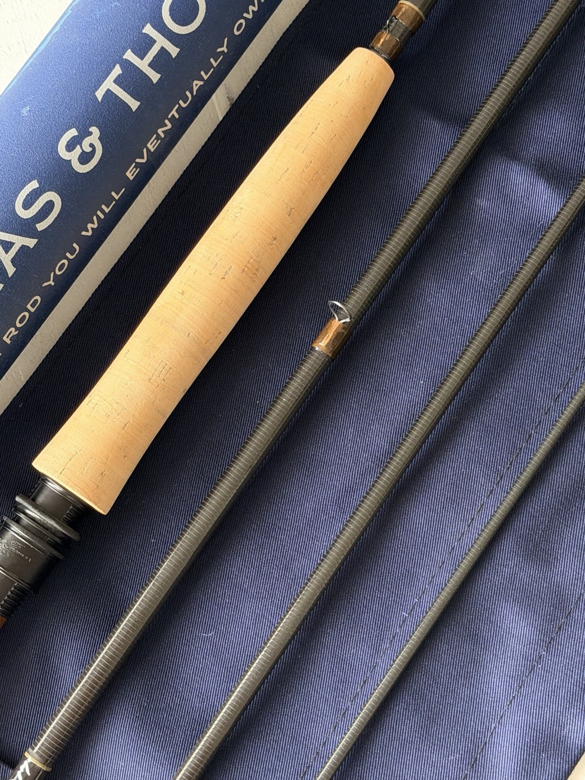 ** BEAUTIFUL**🔥 Thomas & Thomas CONTACT II 4wt 10’9”in~4pc Fly Rod!!🔥~LQQK~🔥