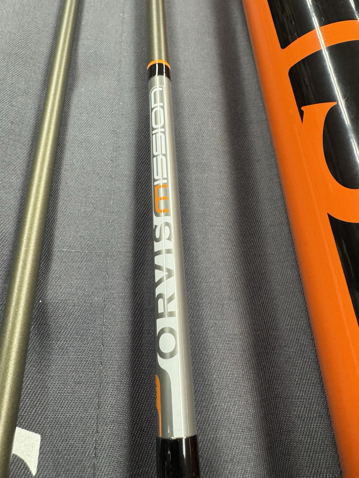 ORVIS MISSION 4 PIECE FLY ROD 11′ 8WT TWO HANDED IN CASE MADE USA