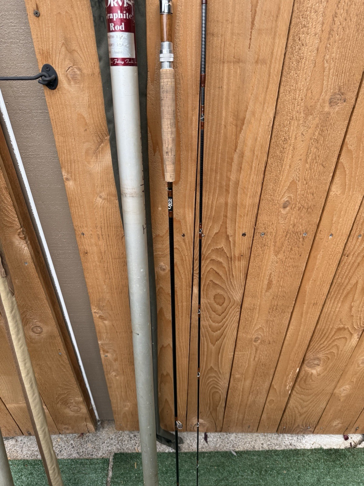 Orvis Graphite 896 9 1/2 Ft. #8 Fly Rod with Tube And Sock