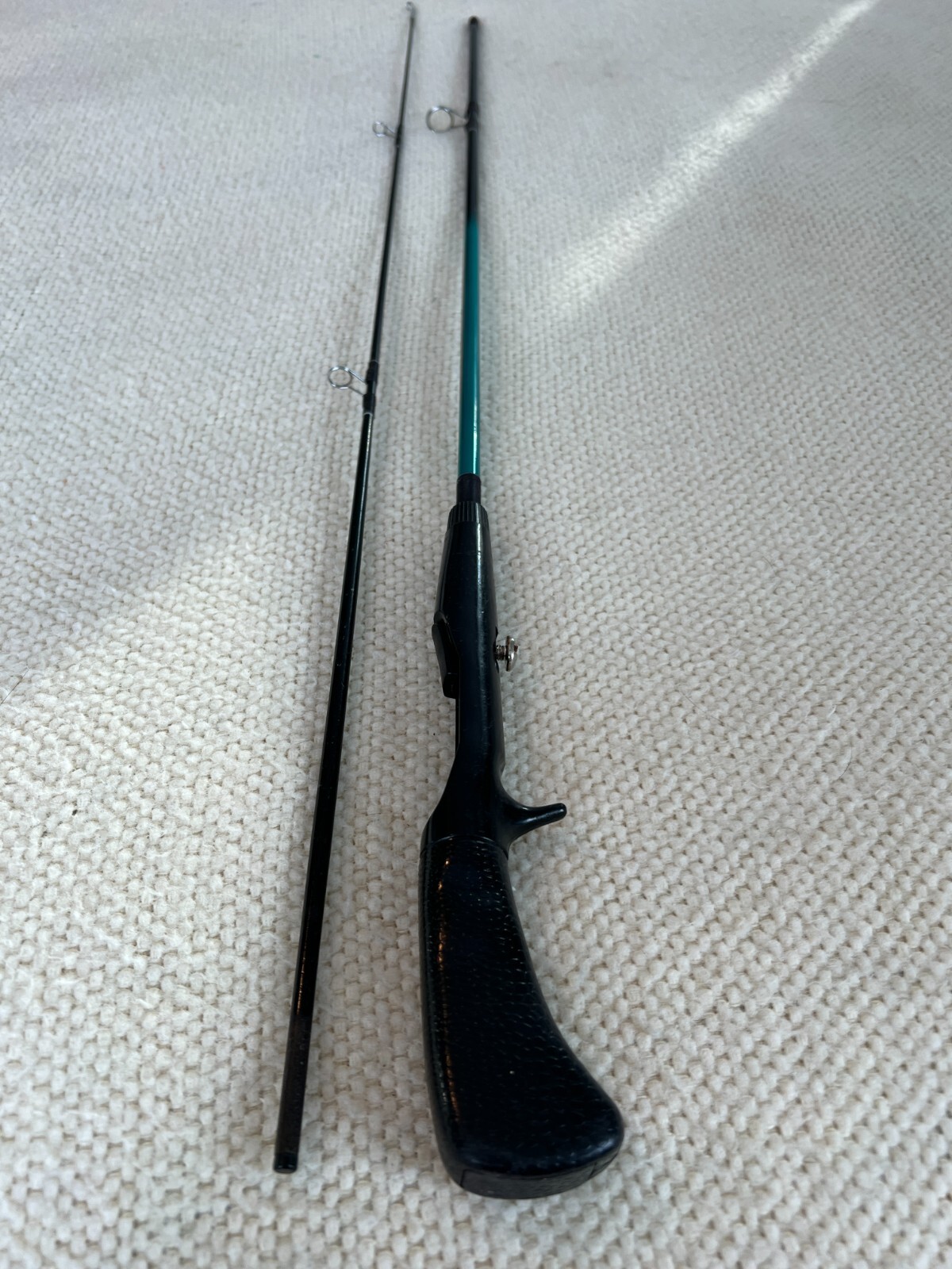 SC K2000 Spin Cast Rod