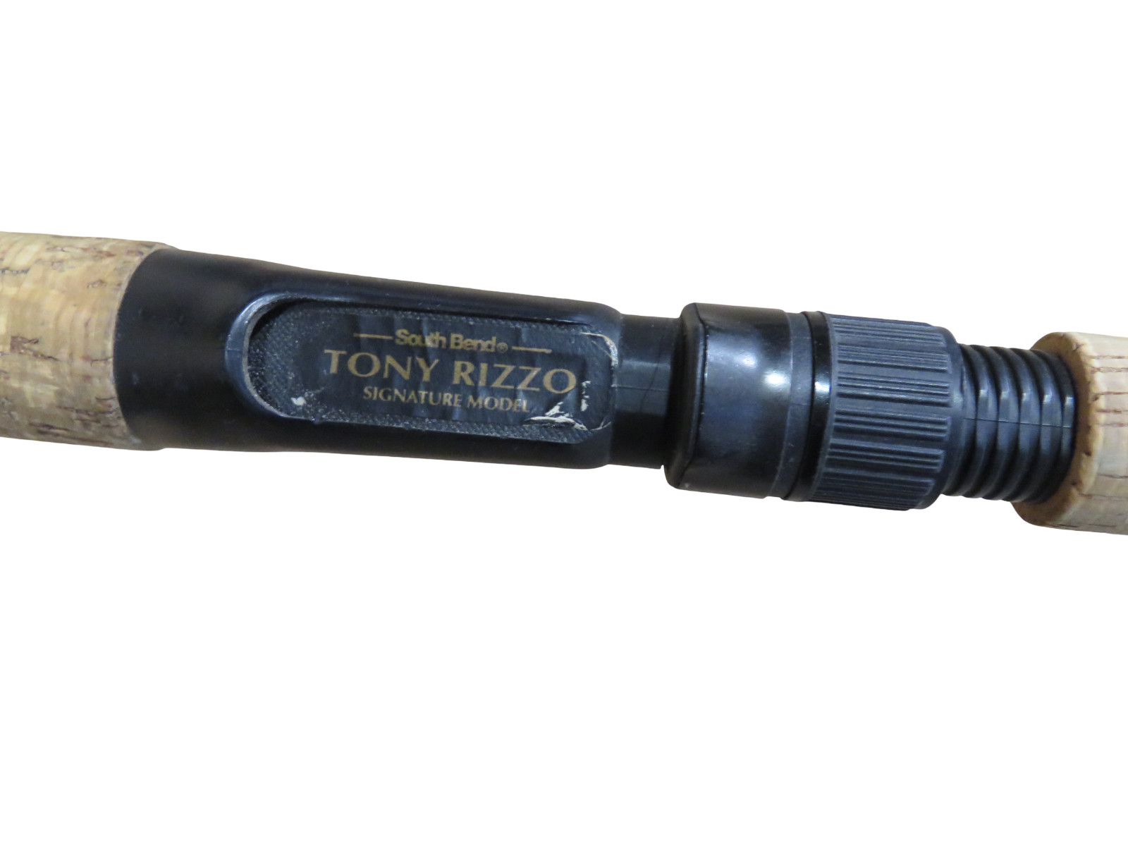South Bend Signature Tony Rizzo Muskie Fishing Rod 6′ 10″ Heavy Action Casting