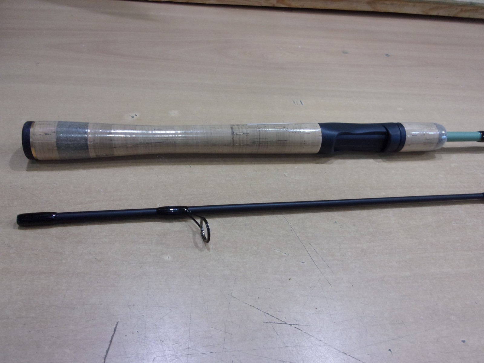 SHAKESPEARE WILD 6 foot 6 inch Light spinning rod